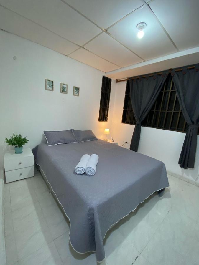 Habitaciones Independientes Cerca Al Aeropuerto 3 Cartagena Exterior foto